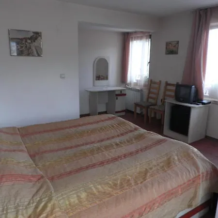 Ξενοδοχείο Panorama Family 3*