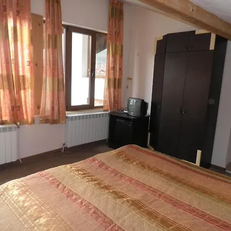 Hotel Panorama Family 3*